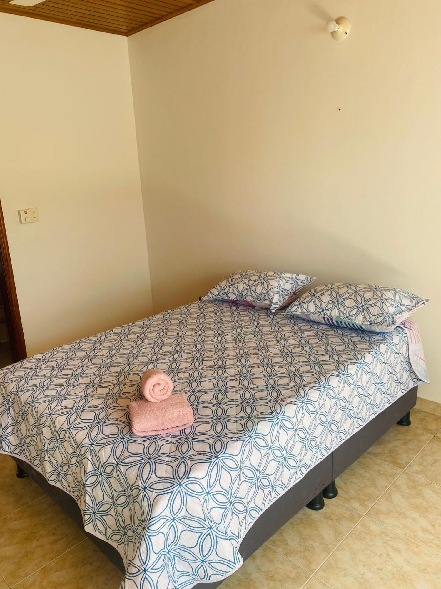 Hostel Cerca Al Centro Historico Cartagena Eksteriør bilde
