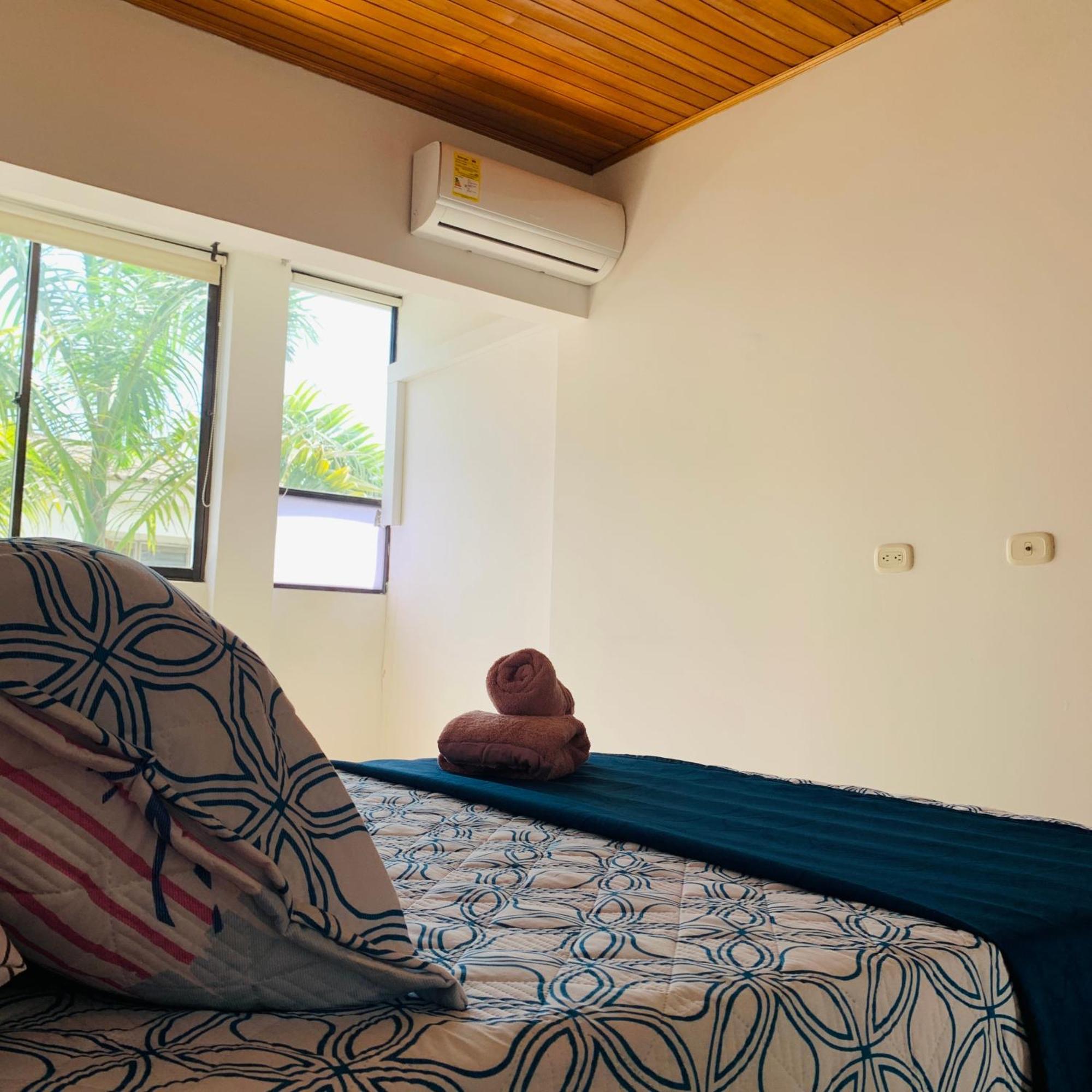 Hostel Cerca Al Centro Historico Cartagena Eksteriør bilde