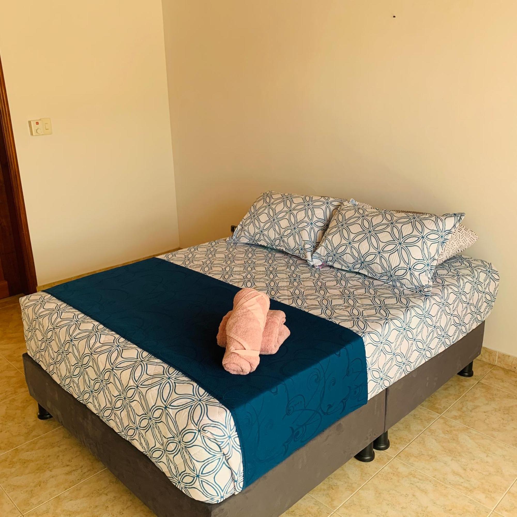Hostel Cerca Al Centro Historico Cartagena Eksteriør bilde