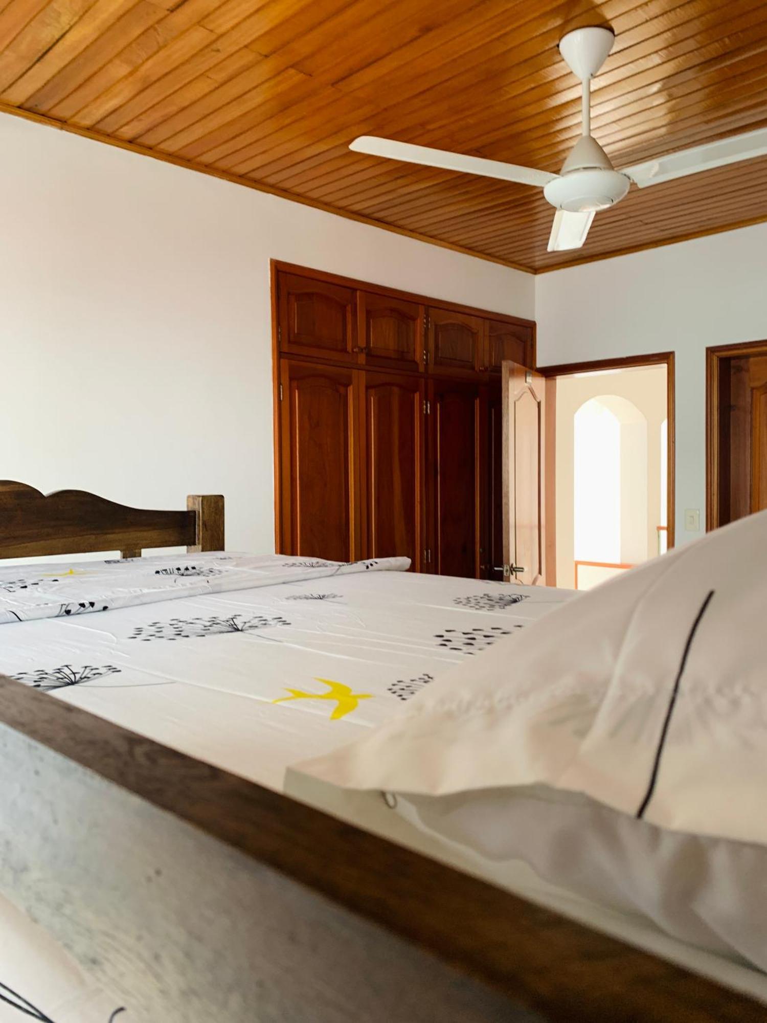 Hostel Cerca Al Centro Historico Cartagena Eksteriør bilde