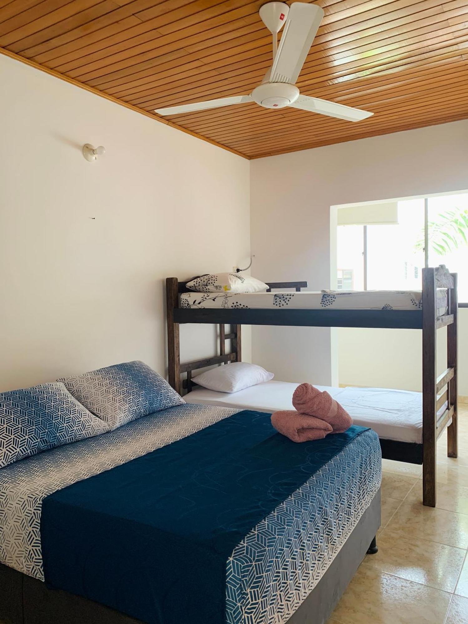 Hostel Cerca Al Centro Historico Cartagena Eksteriør bilde