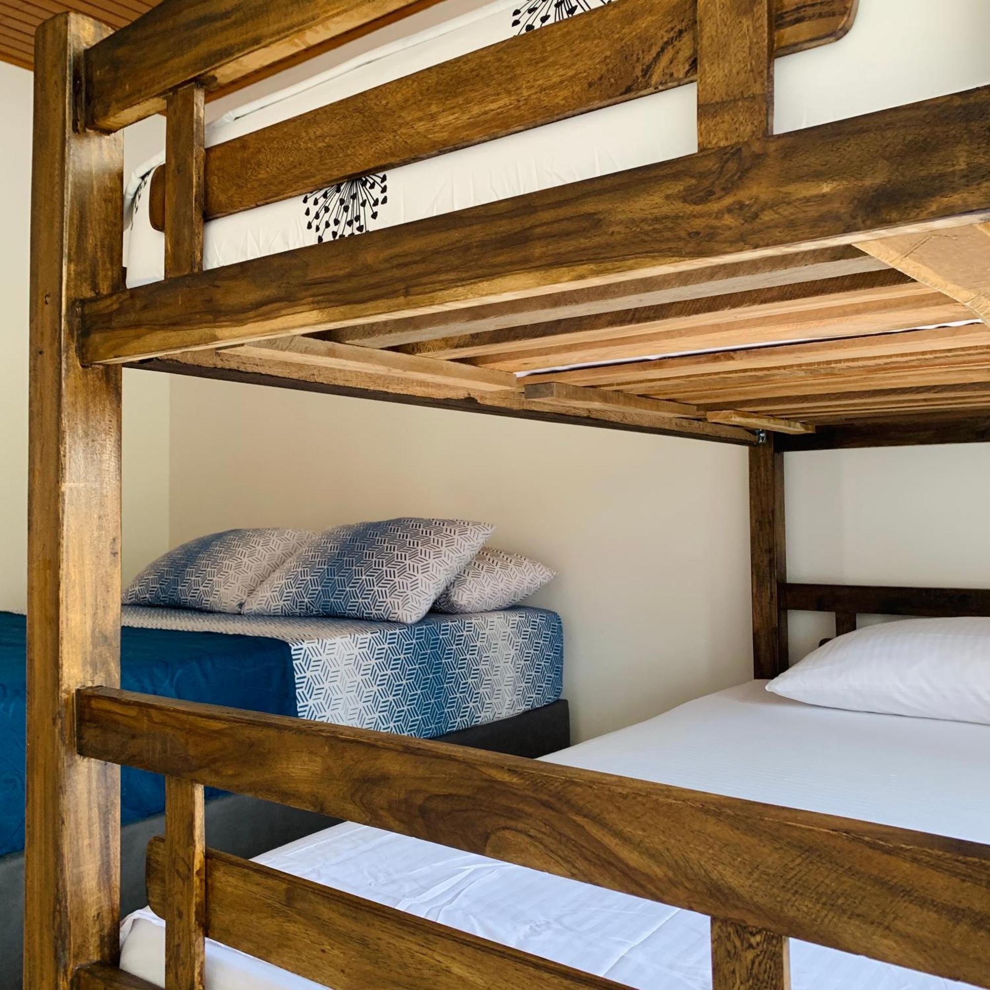 Hostel Cerca Al Centro Historico Cartagena Eksteriør bilde