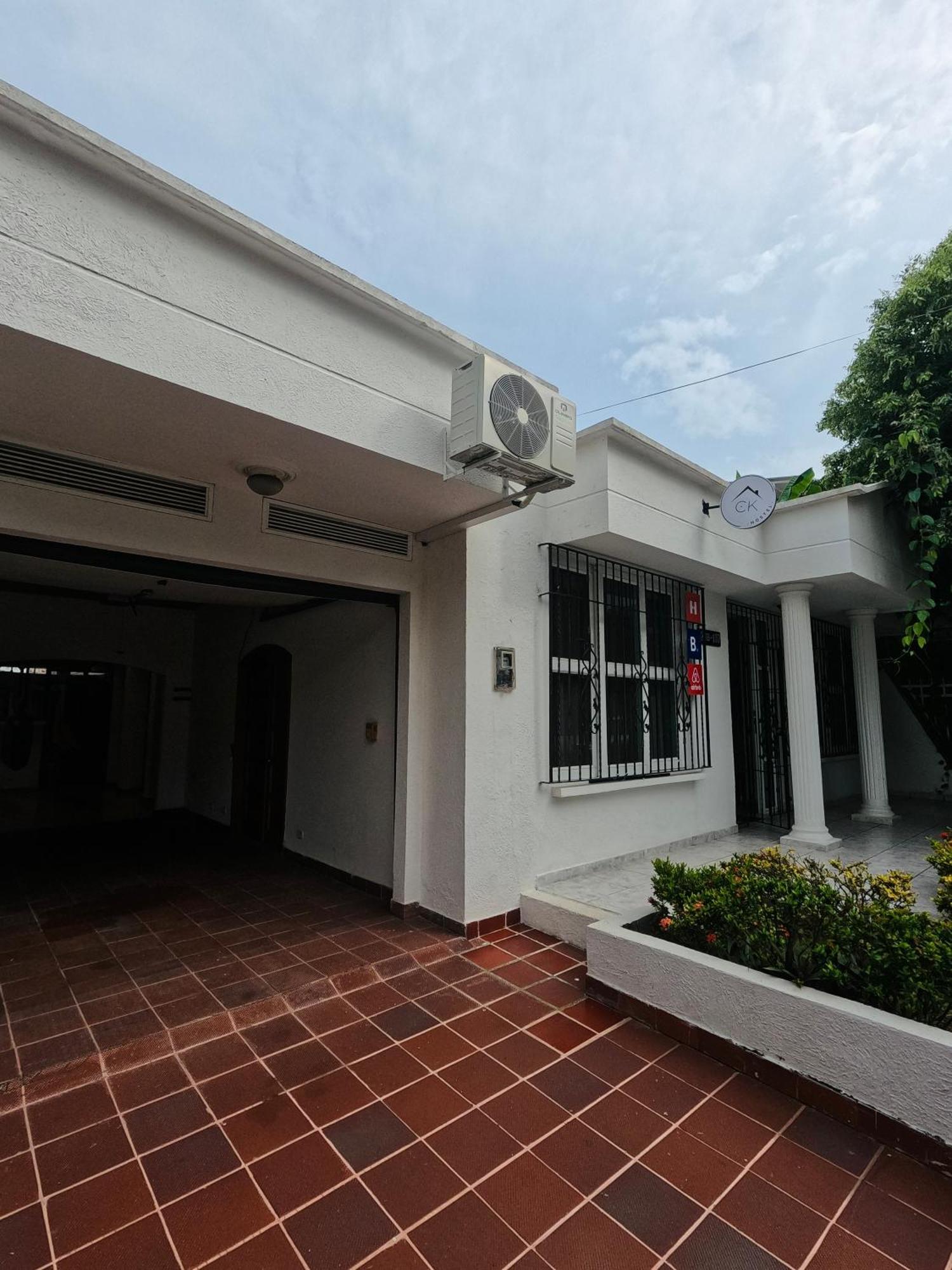 Hostel Cerca Al Centro Historico Cartagena Eksteriør bilde